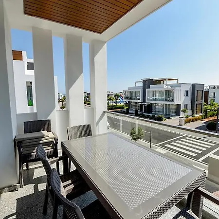 Luxury Four Seasons Life Bogaz Apartment *