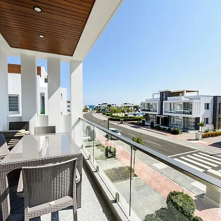 Daire Luxury Four Seasons Life Bogaz 5-d *